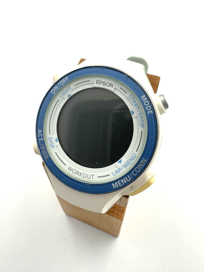 Epson WristableGPS Sports Monitor SF-720 Digital Quartz Unisex Adults Wristablegps Bluetooth Gps Watch Junk For Parts