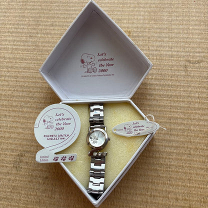 Snoopy Analog Quartz Women