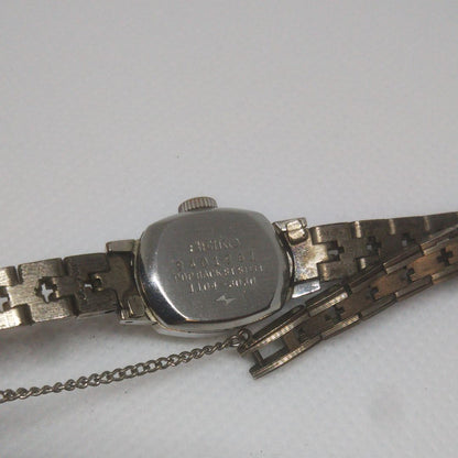 Seiko Analog Mechanical (Manual) Women