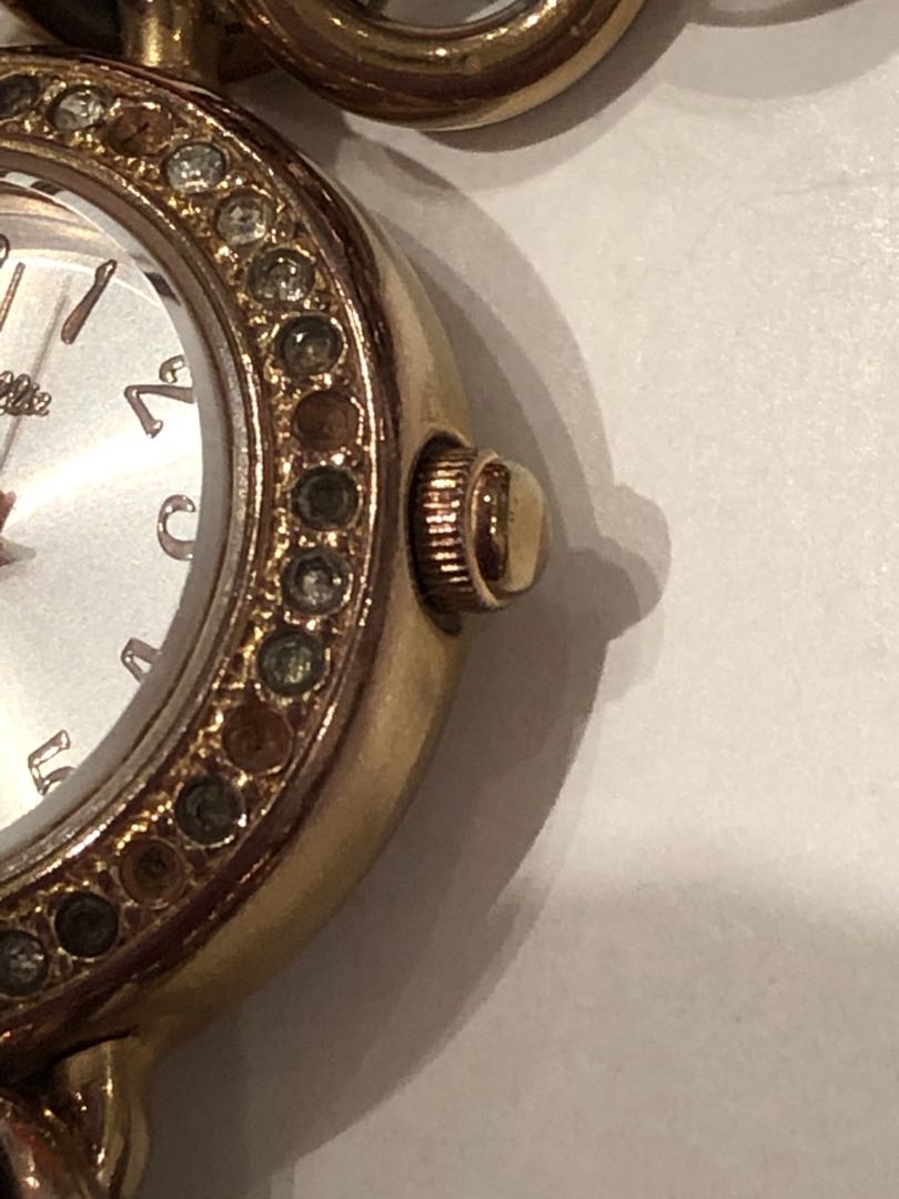 Analog Quartz Women