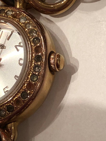 Analog Quartz Women