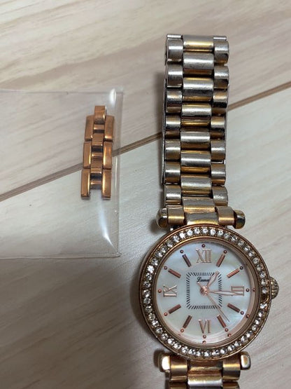 Seiko Wired Analog Quartz Women