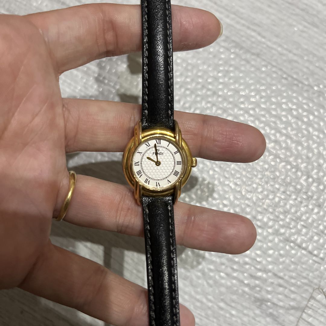 Fendi Analog Quartz Women