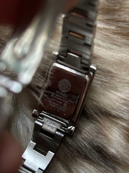 Seiko wired Analog Solar Women