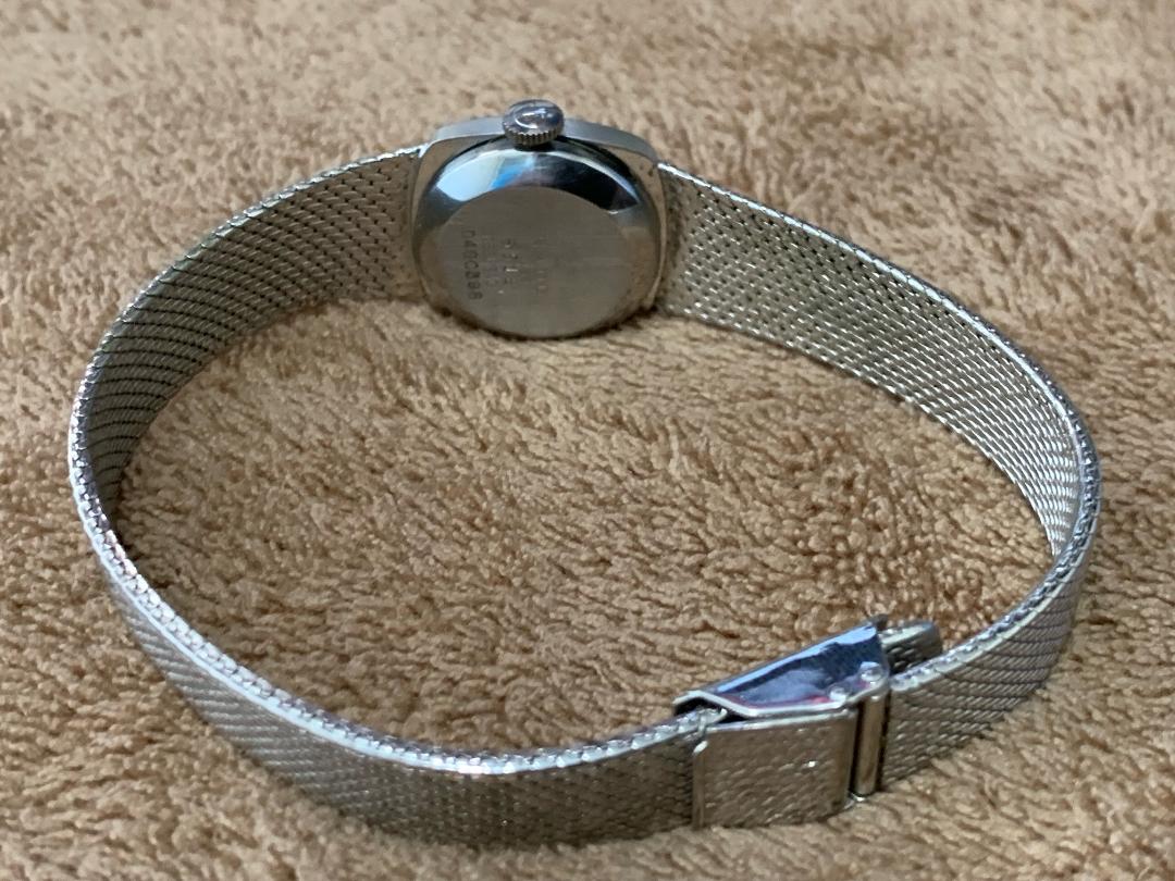 Rado Analog Mechanical (Manual) Women