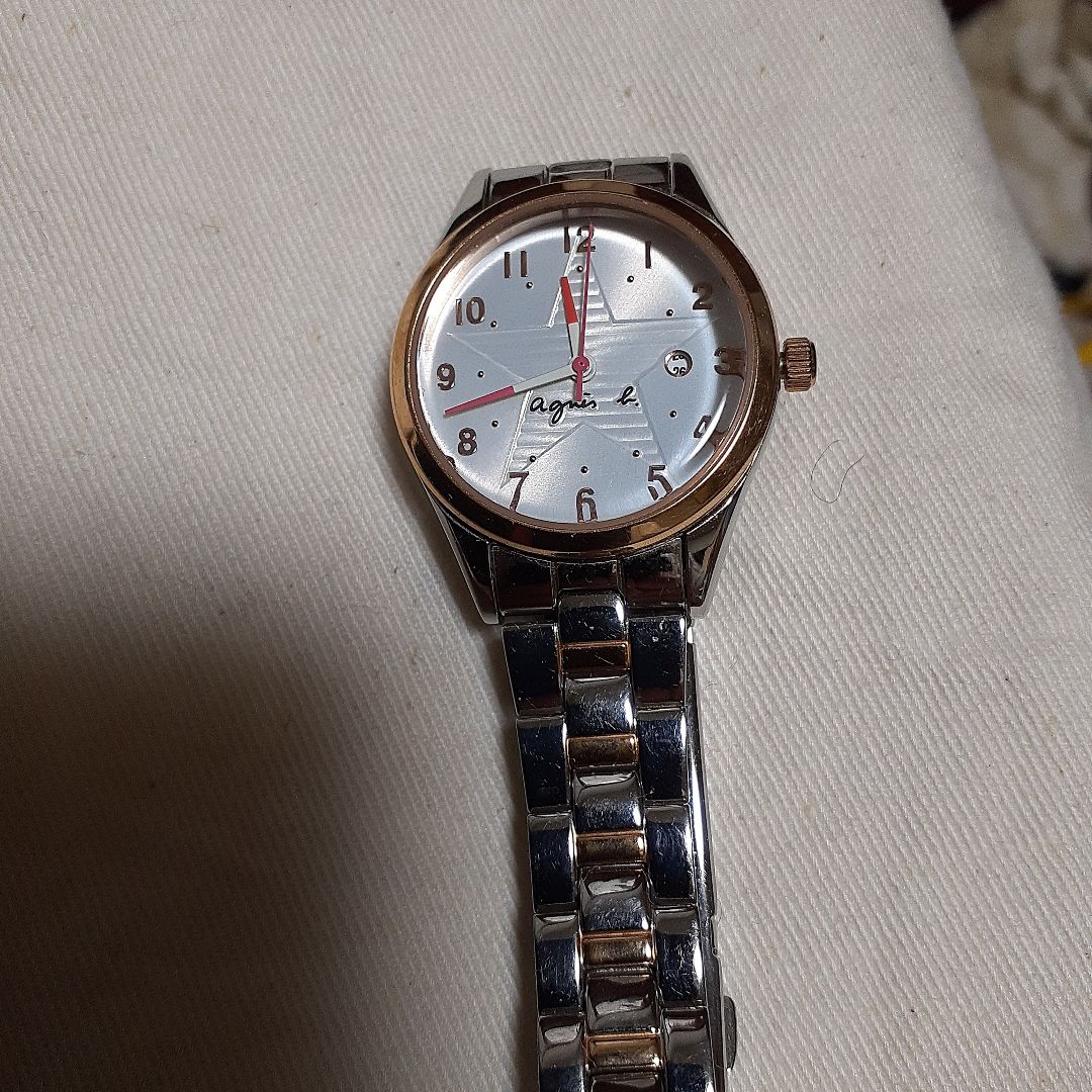 Agnes B. Analog Quartz Women