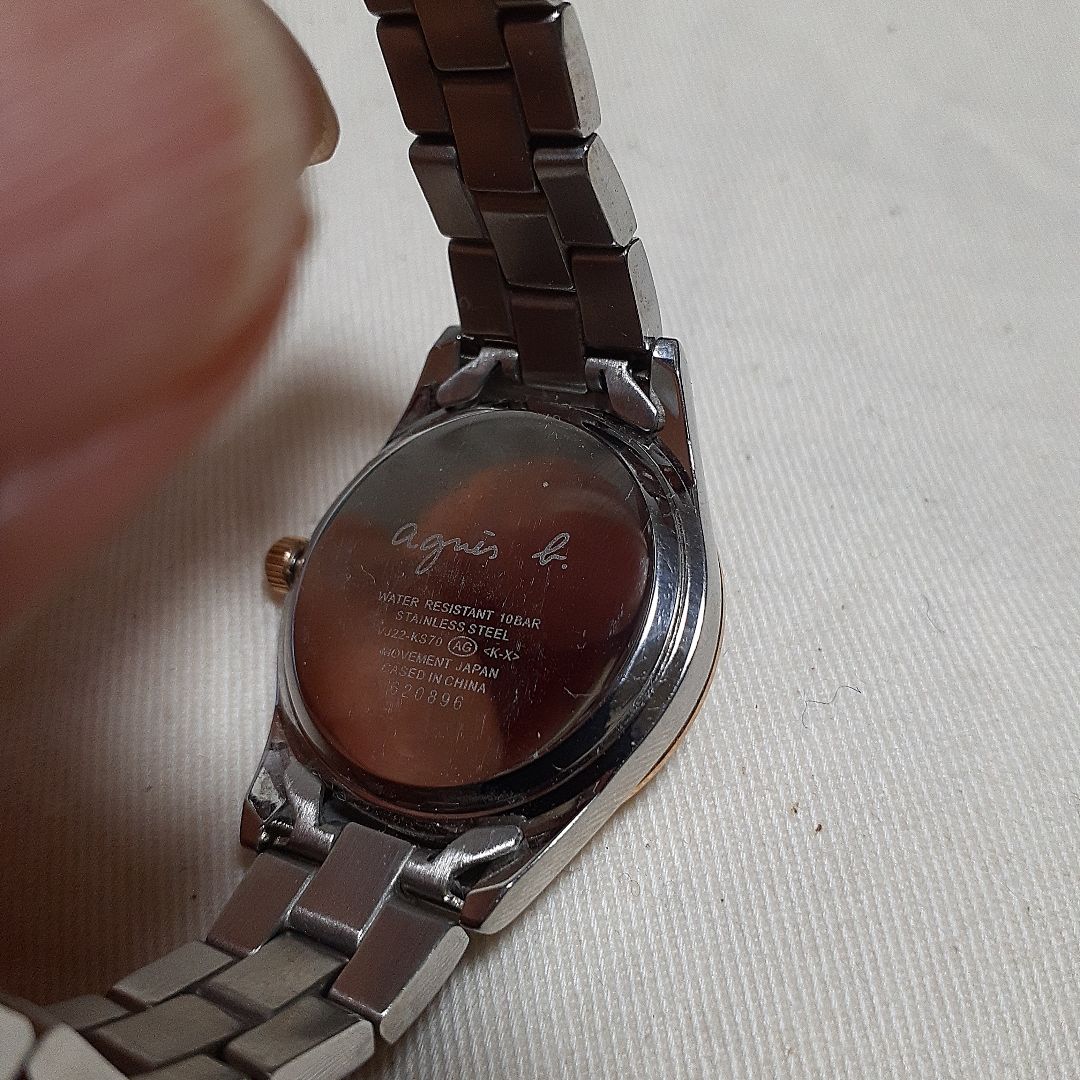 Agnes B. Analog Quartz Women