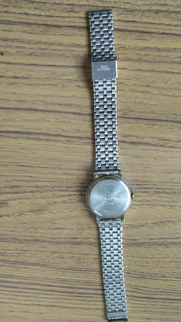 Seiko G-01 Analog Quartz Women