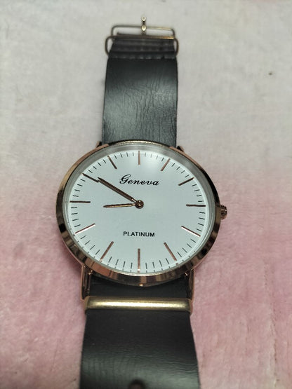 Geneva Platinum Analog Quartz Women