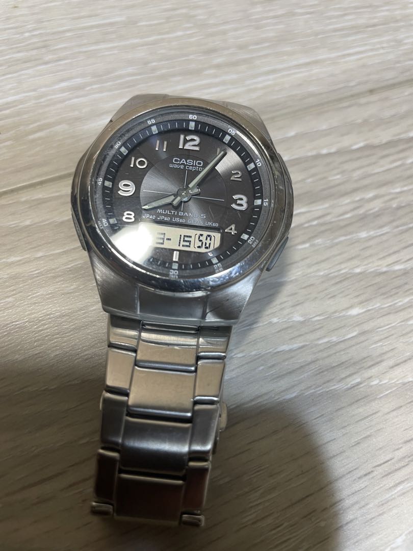 Casio Wave Ceptor Digital-Analog Solar Men