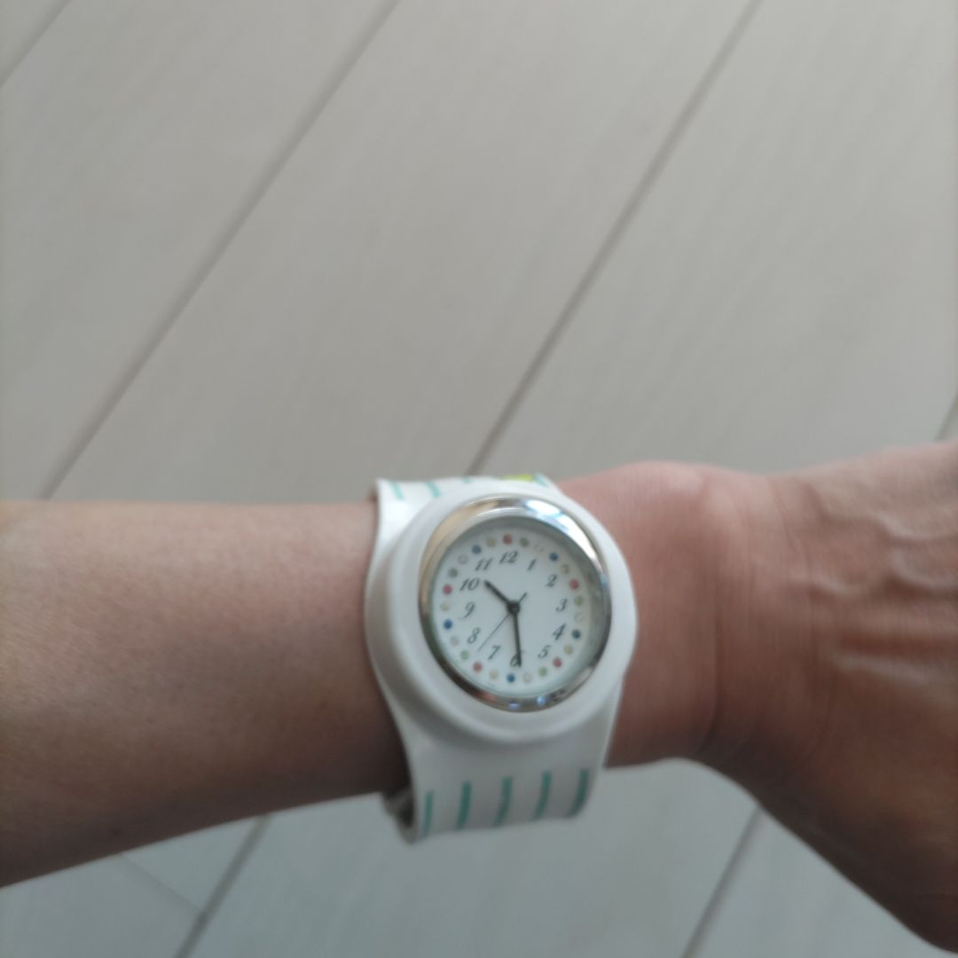 Swatch Analog Quartz Women