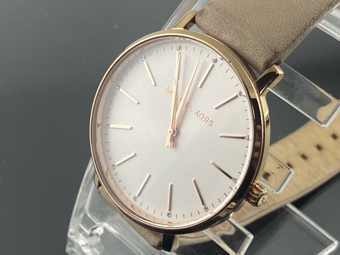 Michael Kors MK-2748 Analog Quartz Women Watch