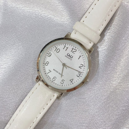 Citizen Q&q Analog Quartz Women