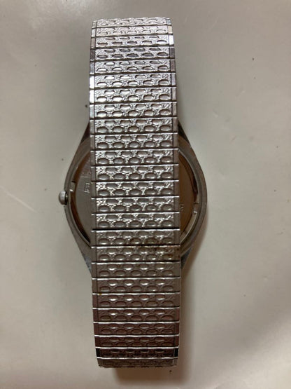 Seiko Alba Y563-8030 Analog Quartz Men
