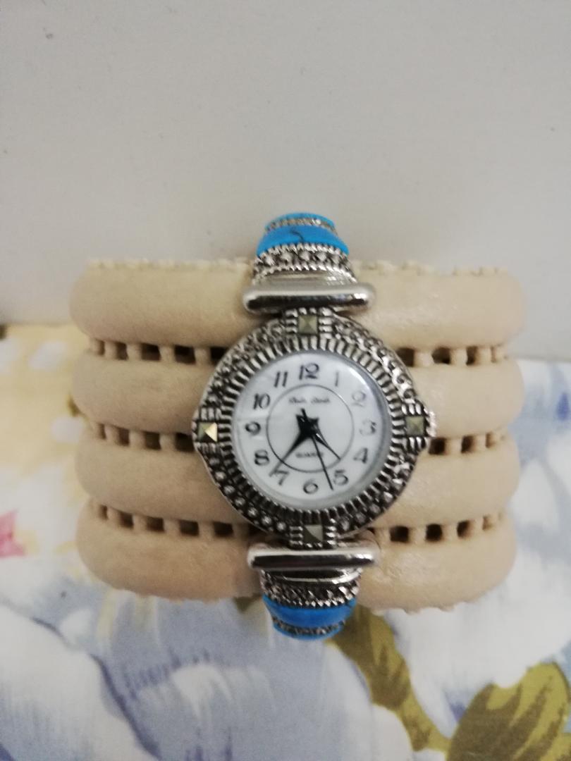 Belle Etoile Analog Quartz Women
