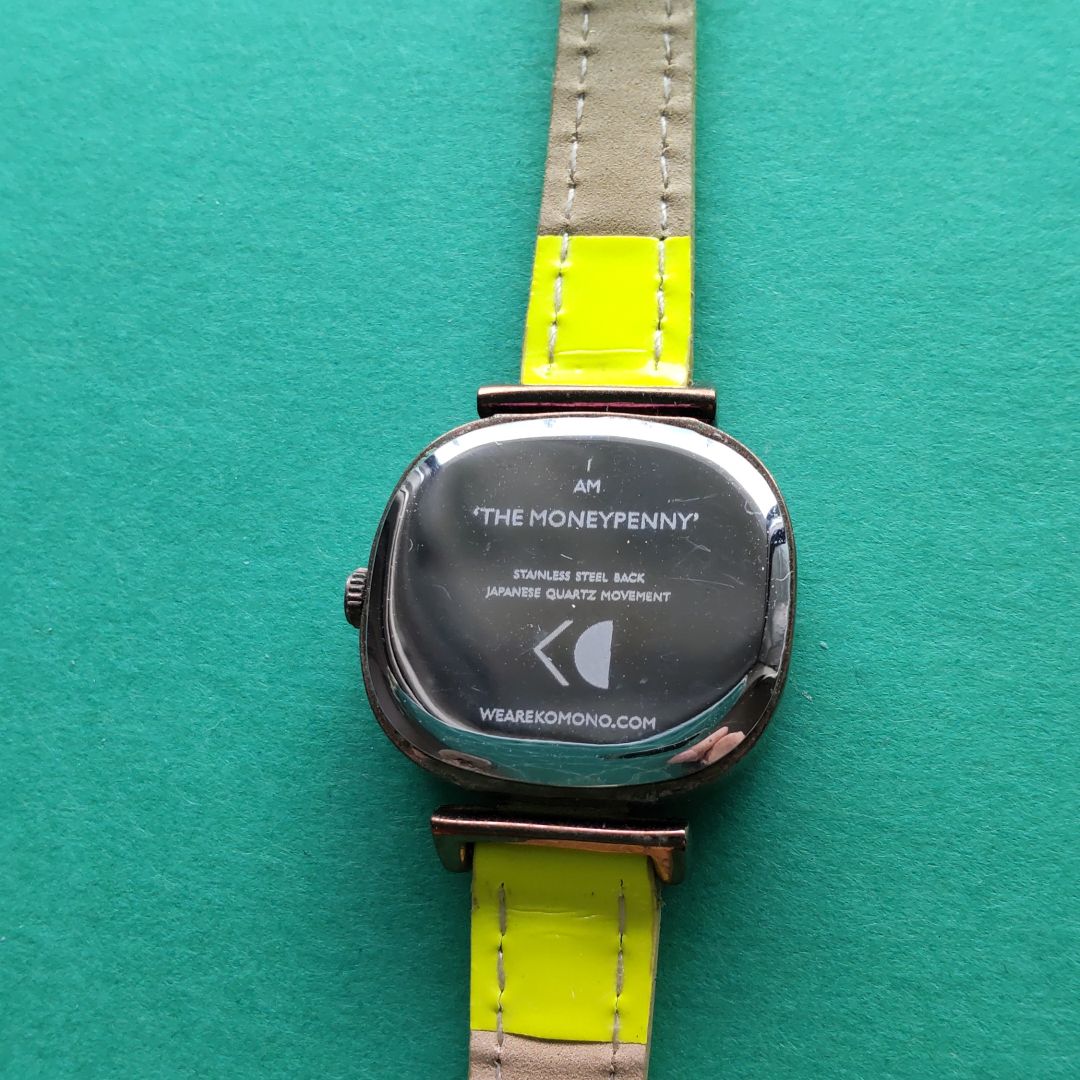 KOMONO KOM-W1204 Analog Quartz Women