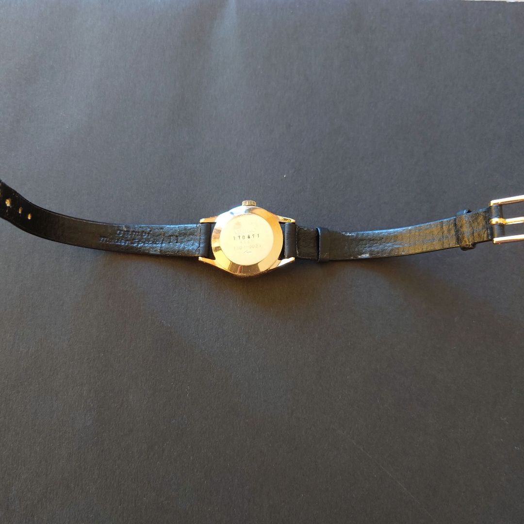 Seiko 1104-0031 Analog Mechanical (Manual) Women