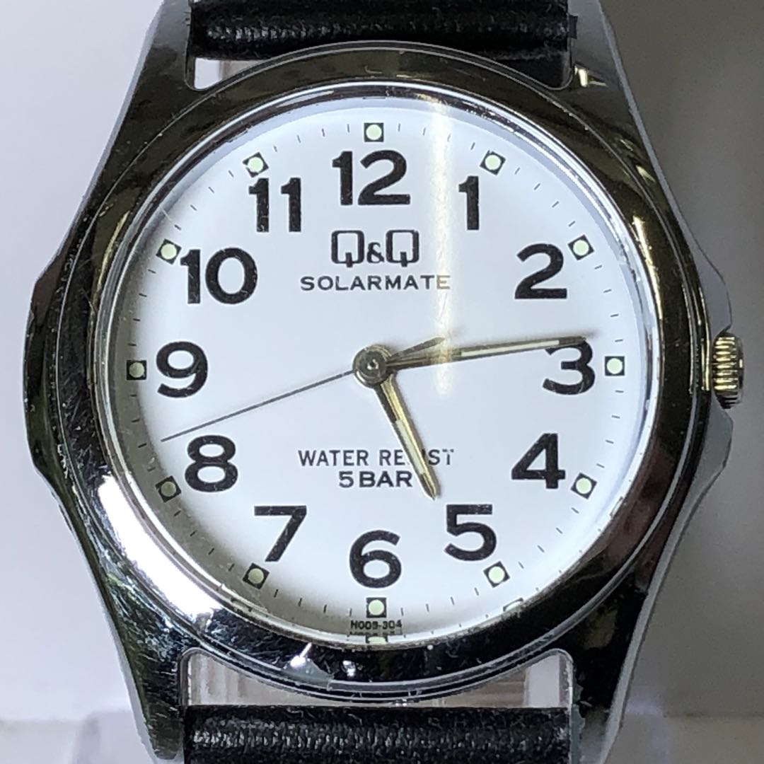 Citizen Q&q Analog Solar Men