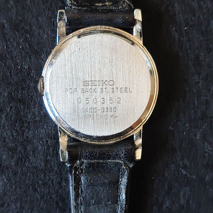 Seiko Chario 1400-0390 Analog Quartz Women