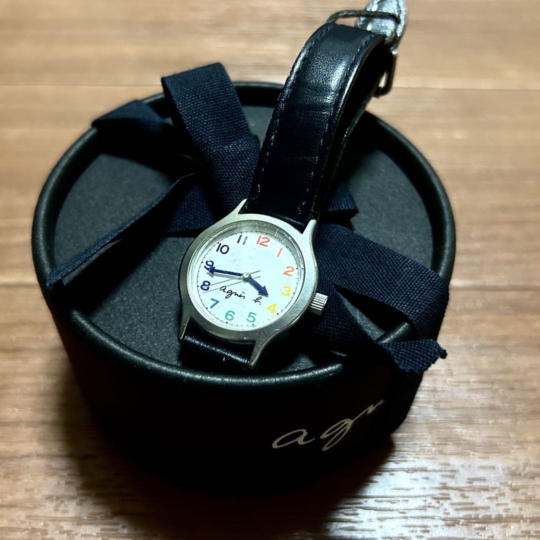 Agnes B. Analog Quartz Women