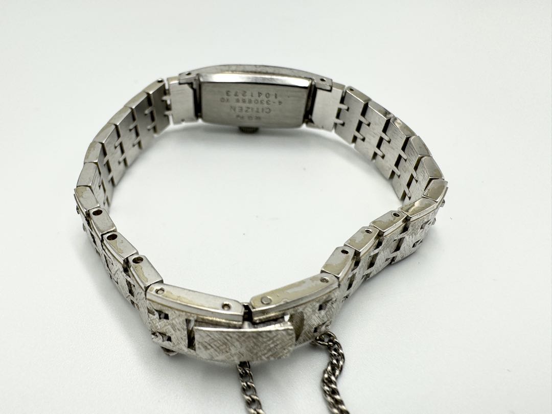 Citizen 21 Jewels 4-330668 Analog Mechanical (Manual) Women Silver Dial Women'S Antique Wristwatch