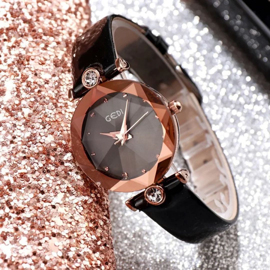 Gedi Analog Quartz Women