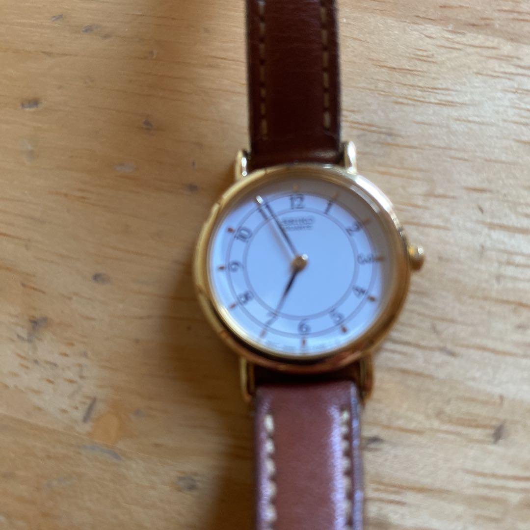 Seiko Analog Quartz Women