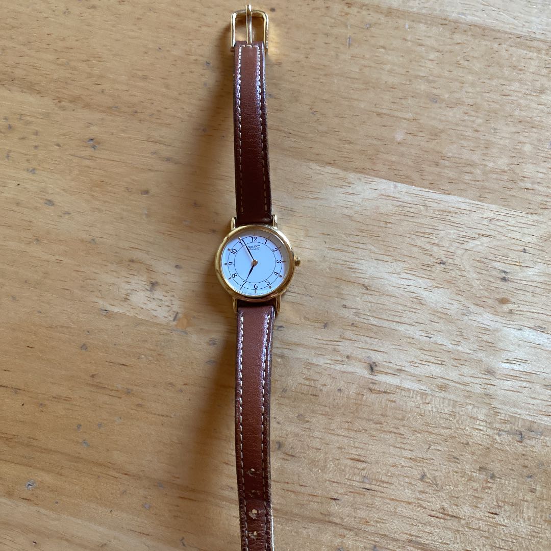 Seiko Analog Quartz Women