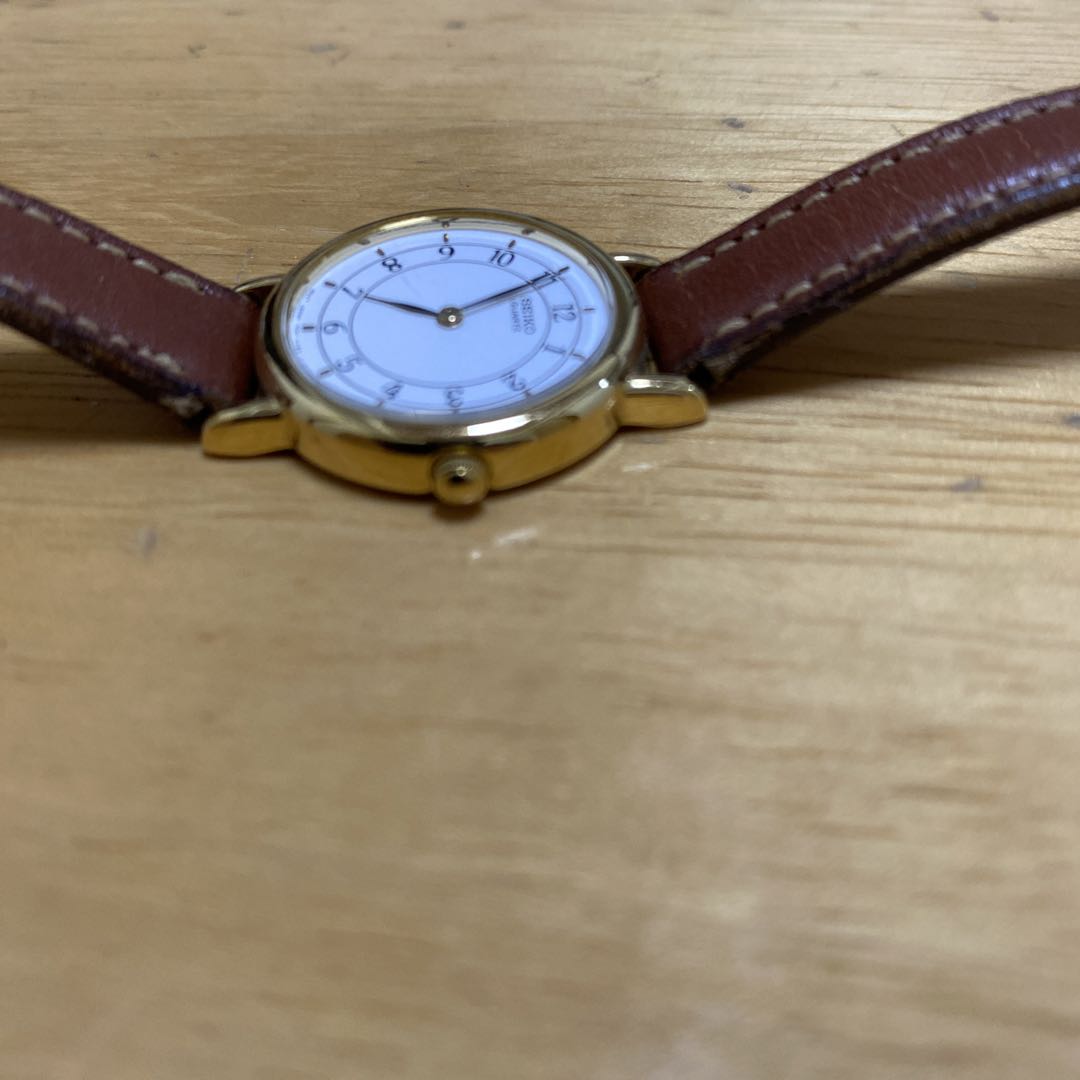 Seiko Analog Quartz Women