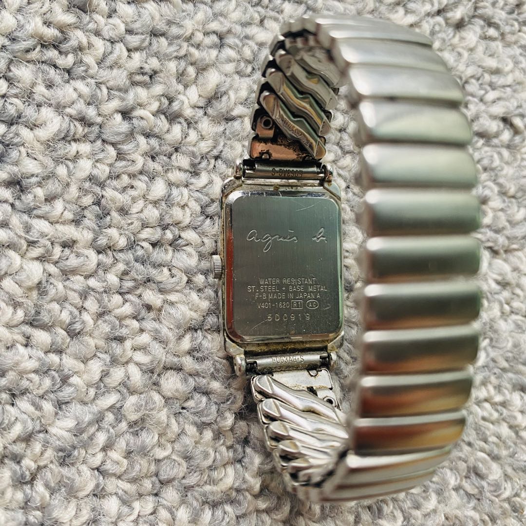 Agnes B. Analog Quartz Women
