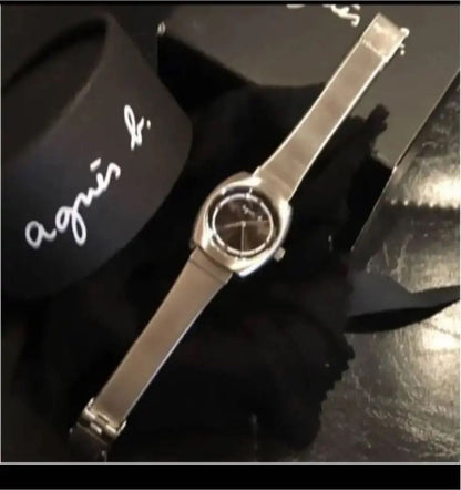 Agnes B. Analog Quartz Women