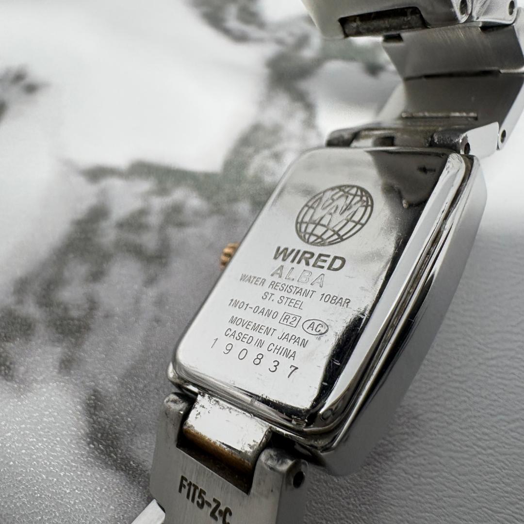 WIRED Analog Quartz Women Watch Square Silver Dial