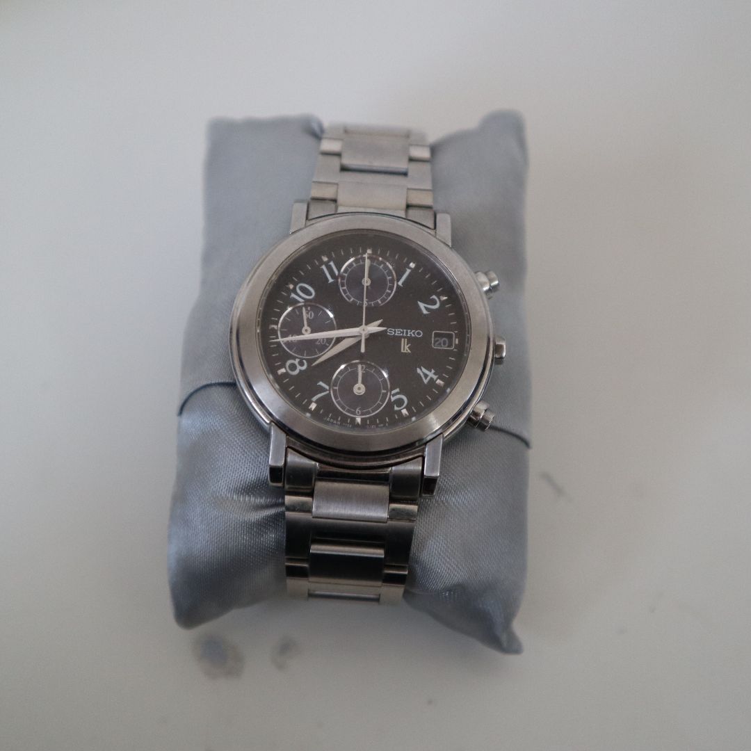 Seiko lk/lukia SSVL047 Analog Quartz Women