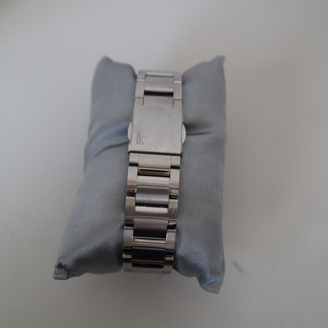 Seiko lk/lukia SSVL047 Analog Quartz Women