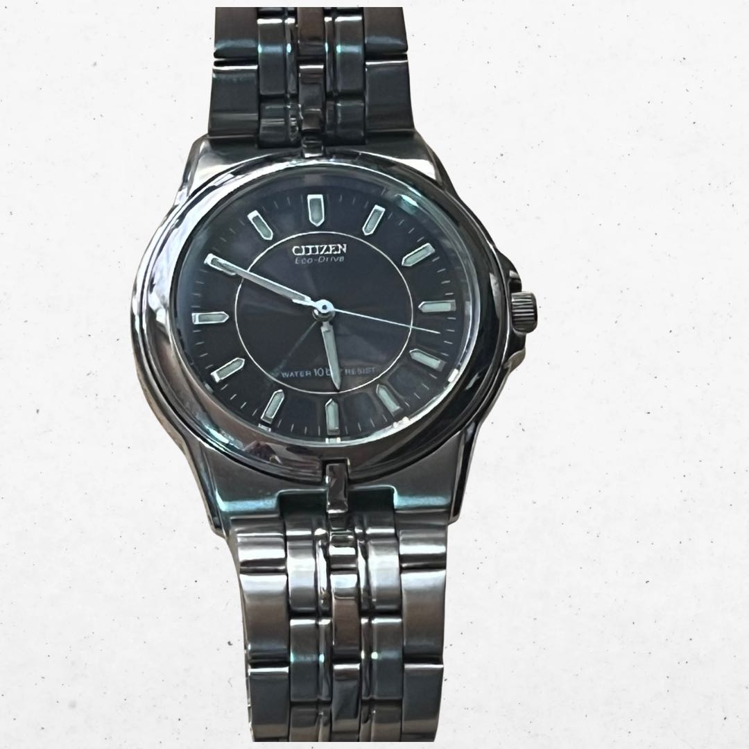 Citizen E030-K16253 Analog Solar Men
