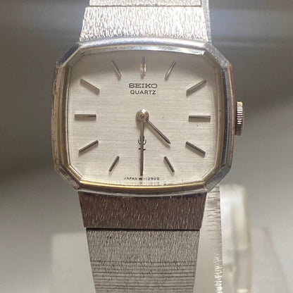Seiko 16-5550 Analog Quartz Women