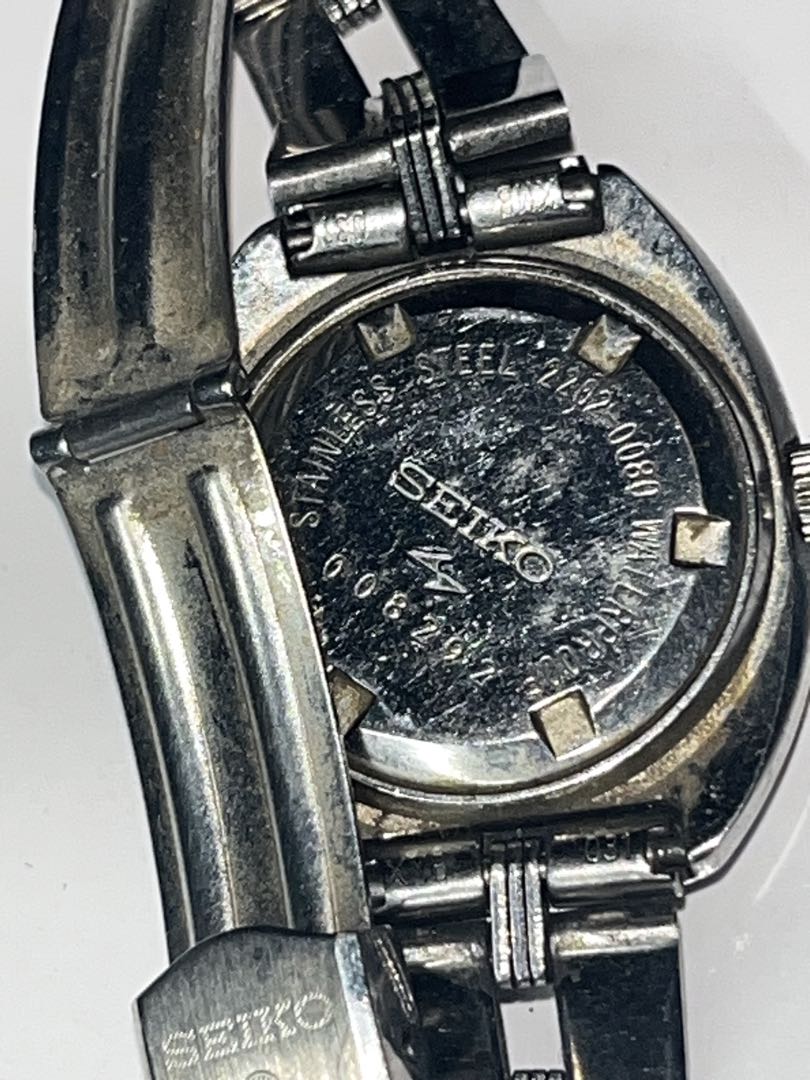 Seiko 2202-0080 Analog Mechanical (Manual) Women