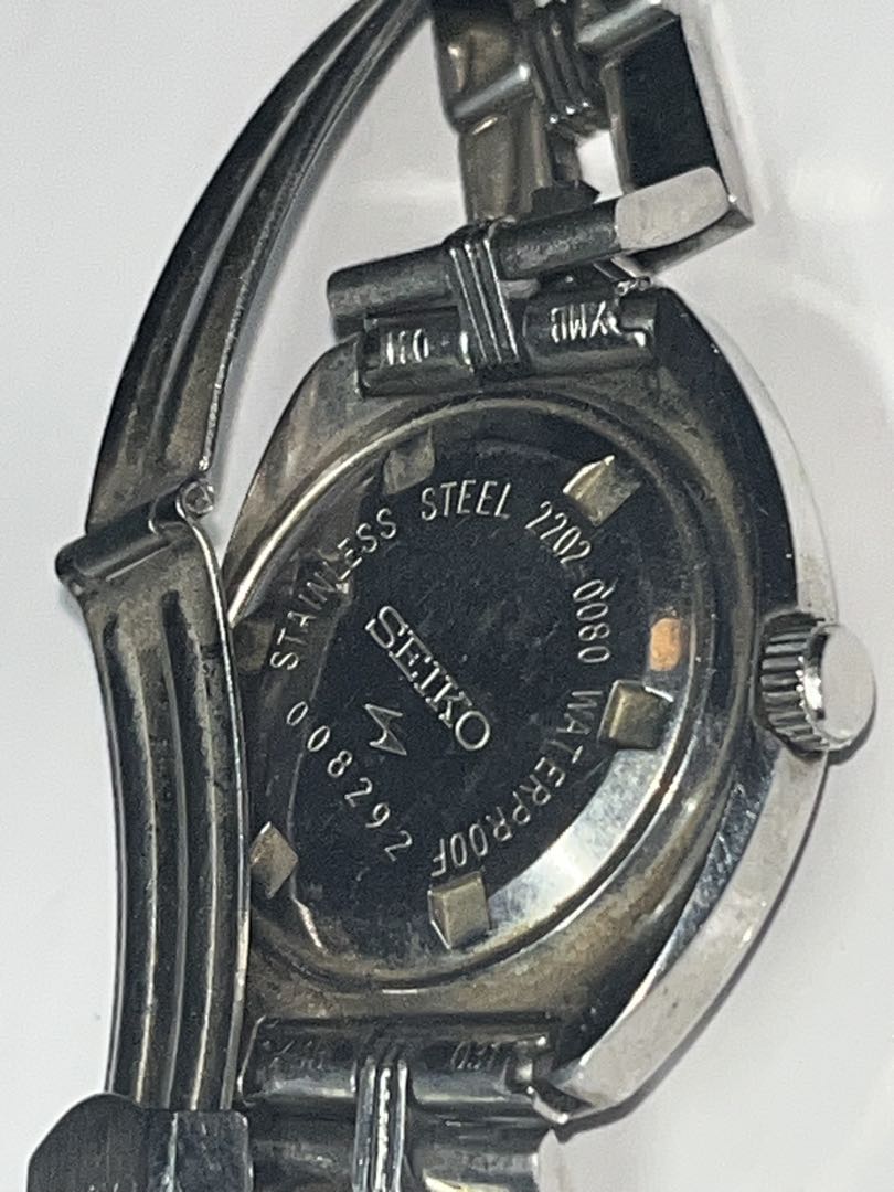 Seiko 2202-0080 Analog Mechanical (Manual) Women