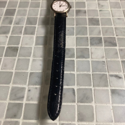 VAGARY Analog Quartz Women Women