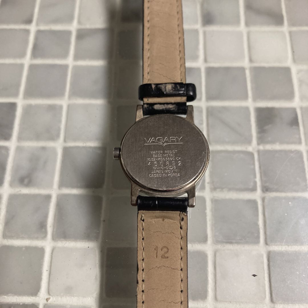 VAGARY Analog Quartz Women Women