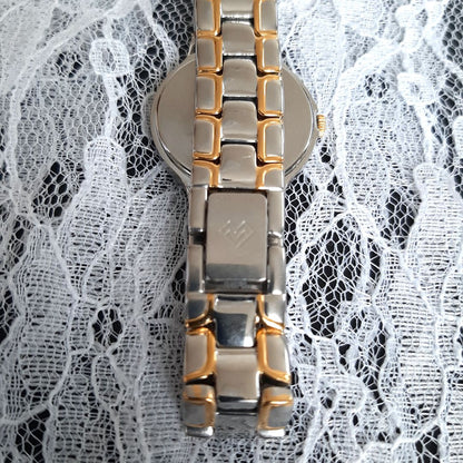 Mario Valentino MJ156 Analog Quartz Women Watch Women'S Excellent Condition