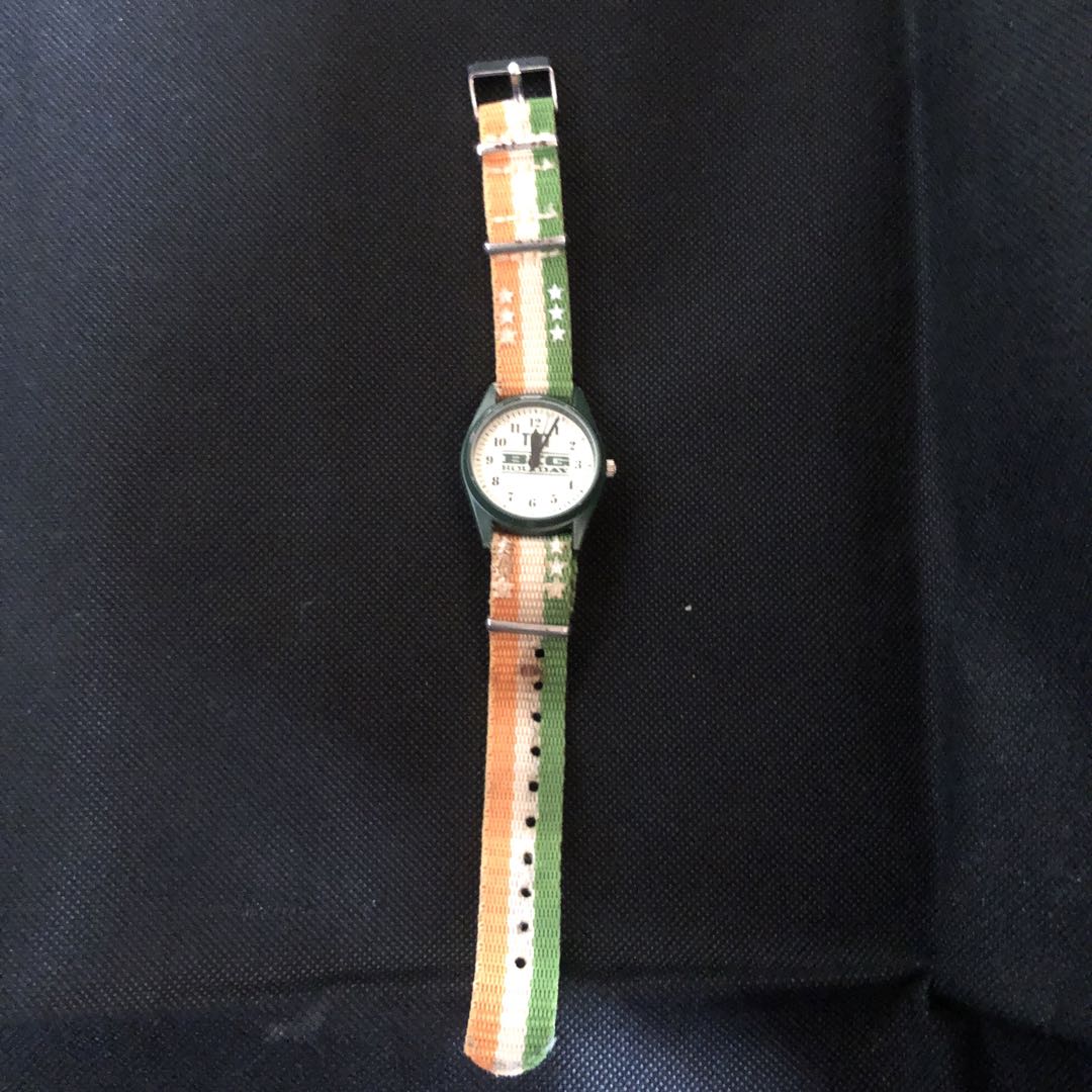 Tmt / Big Holiday Analog Quartz Men