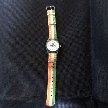 Tmt / Big Holiday Analog Quartz Men