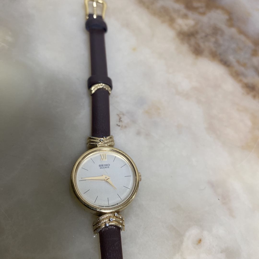 Seiko Analog Quartz Women