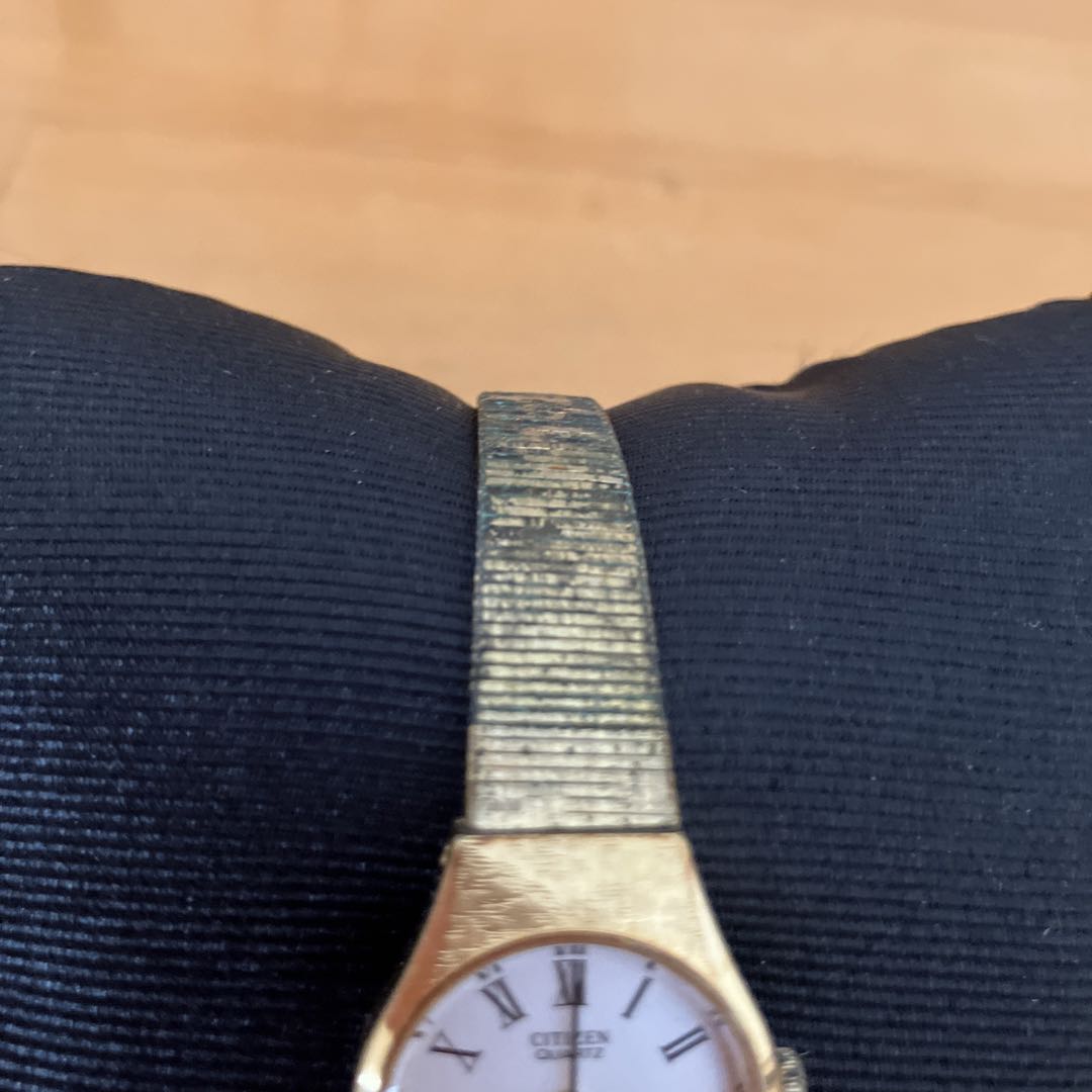 Citizen Analog Quartz Women