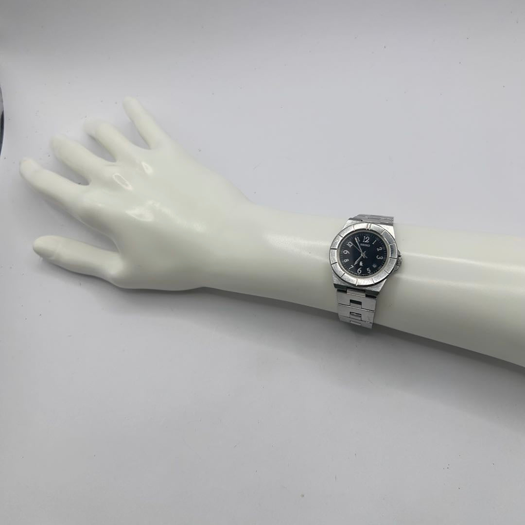 Seiko Lukia Analog Solar Women Lk Women's Watch Black Dial Date Quartz