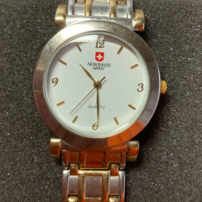 Swiss Army Analog Quartz Men
