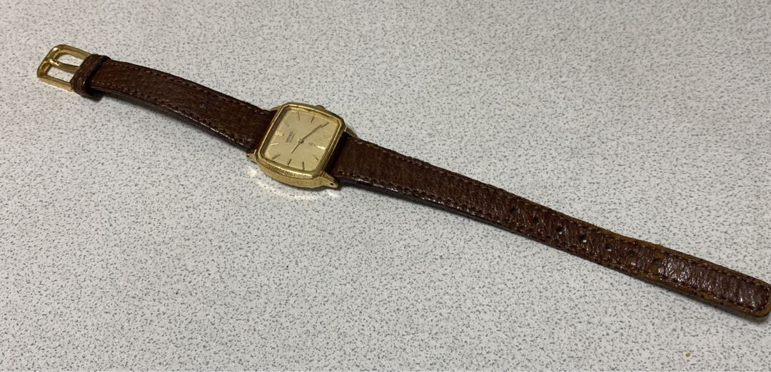 Seiko 4720-5020 Analog Quartz Women