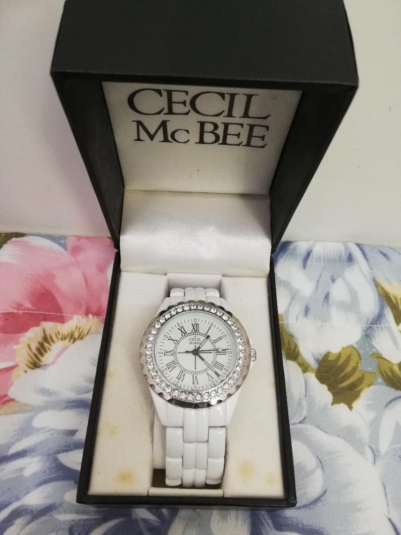 Cecil Mcbee Analog Quartz Women