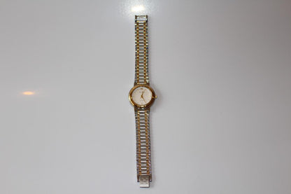 Hilton Analog Quartz Women